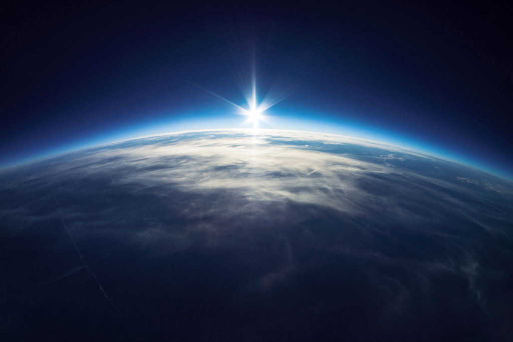 Des scientifiques évaluent la possibilité d’insérer des aérosols dans l’atmosphère pour réfléchir les rayons solaires